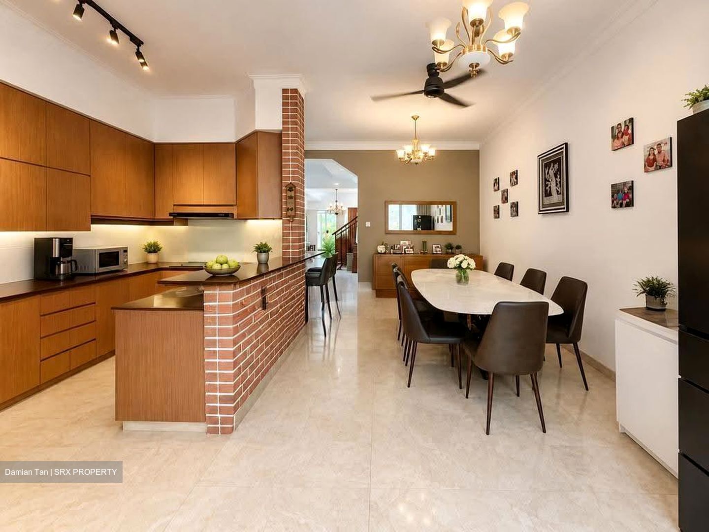 Holland Grove Road (D10), Terrace #608530921